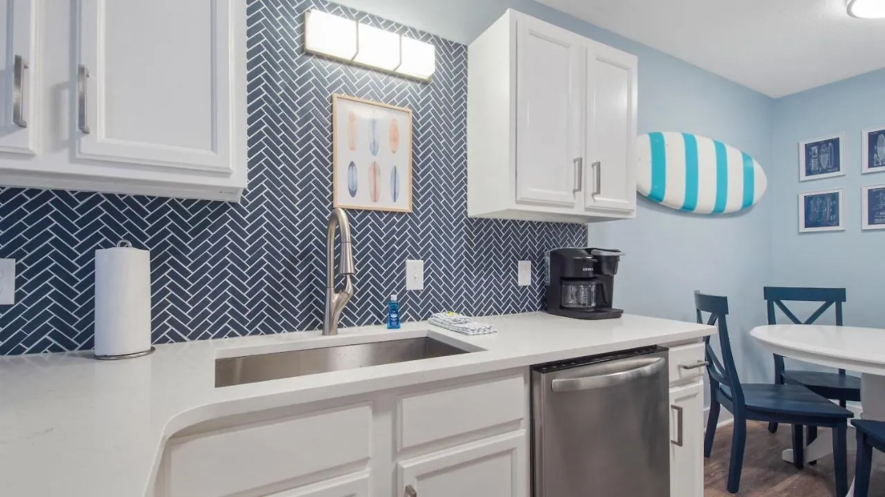 Red Neptune By Nautical Properties Panama City Beach 0*,  USA