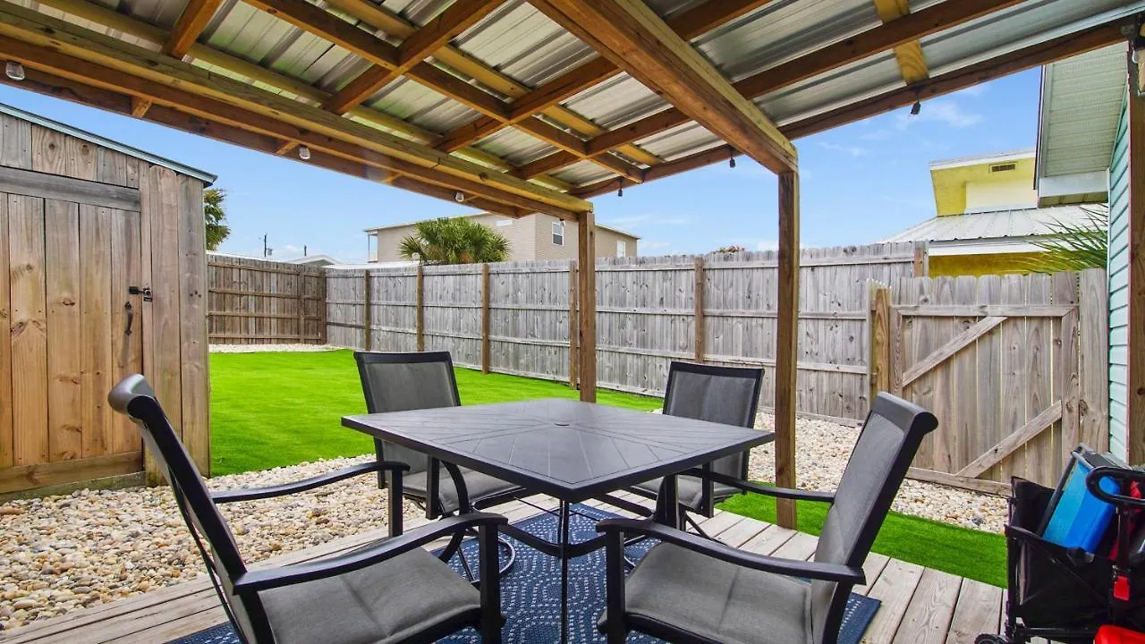 Red Neptune By Nautical Properties Panama City Beach Holiday home